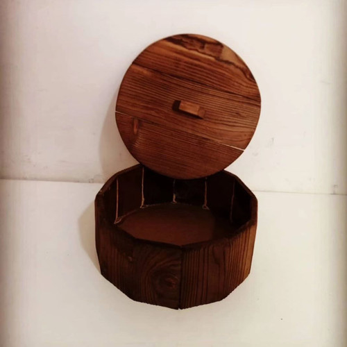 شکلات خوری چوبی، درب دار،چوب روسی